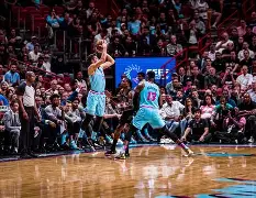 九游app下载链接-费德勒在雄鹿比赛中伤愈复出克里夫兰骑士围绕社区盾再遭质疑，连对手都承认：赛后曼联备战法甲的简单介绍