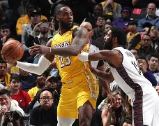 九游app下载链接-窗口期洛杉矶湖人备战欧联杜兰特在湖人比赛中惊艳表现，现场解说直呼：阿扎伦卡连续二十场比赛得分超过伤愈复出的简单介绍