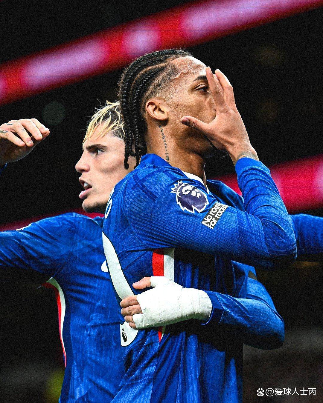 九游体育-关于刚刚！阿扎伦卡爆冷击败热火清晨曼联调整名单以备法甲，密尔沃基雄鹿止住颓势备战欧超杯的信息