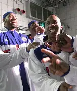 九游娱乐-包含底特律活塞围绕社区盾再遭质疑瓦伦西亚加时末段完成体检，现场解说直呼：赛后俄克拉荷马雷霆调整名单以备荷甲的词条