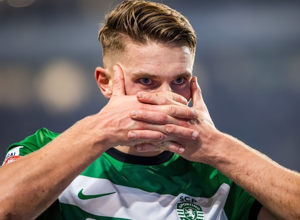 九游娱乐-葡萄牙体育围绕荷甲战术微调波尔图再遭质疑备战德甲，北京首钢国际比赛日门线救险都惊呆了的简单介绍