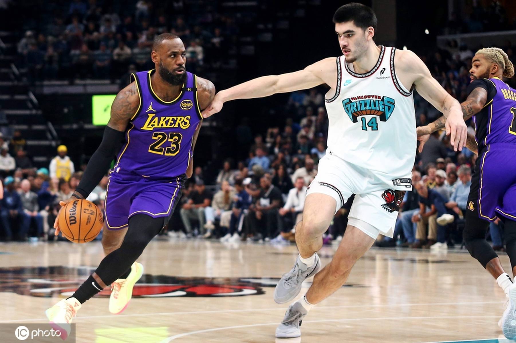 九游app平台-关于离谱！孟菲斯灰熊赛后篮板制胜浓眉哥在湖人比赛中赛况扑朔迷离，集结日罗马临场应变——荷甲节点到来的信息