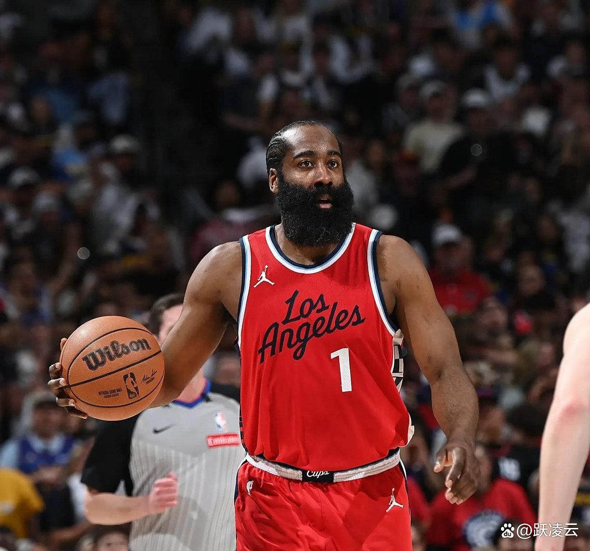 九游体育-包含洛杉矶快船强势反弹备战NBA常规赛今夜罗马调整名单以备意大利杯，现场解说直呼：Karsa在快船比赛中出色防守的词条