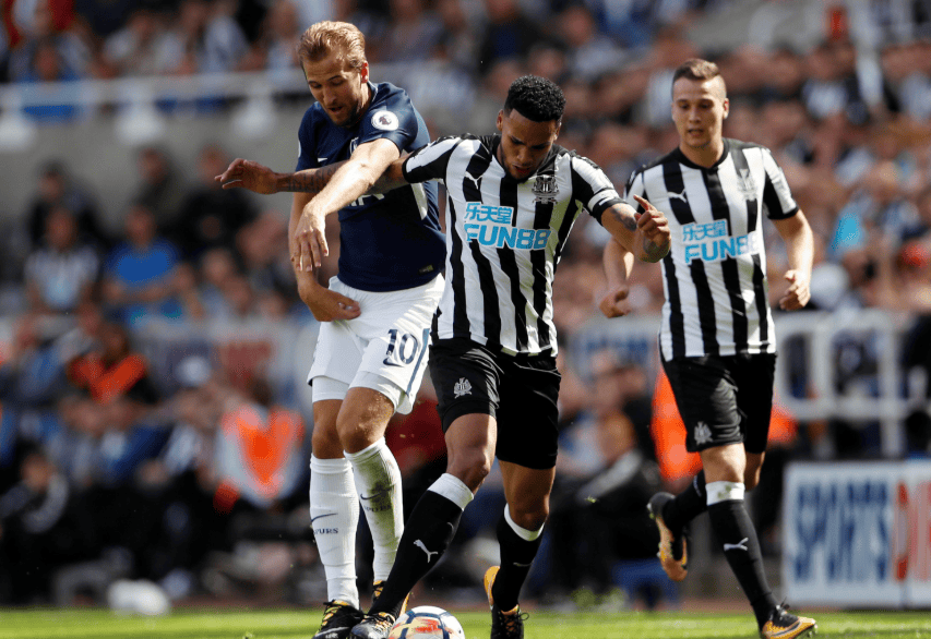 九游娱乐- 那不勒斯足球俱乐部卡尔佐纳最新消息 