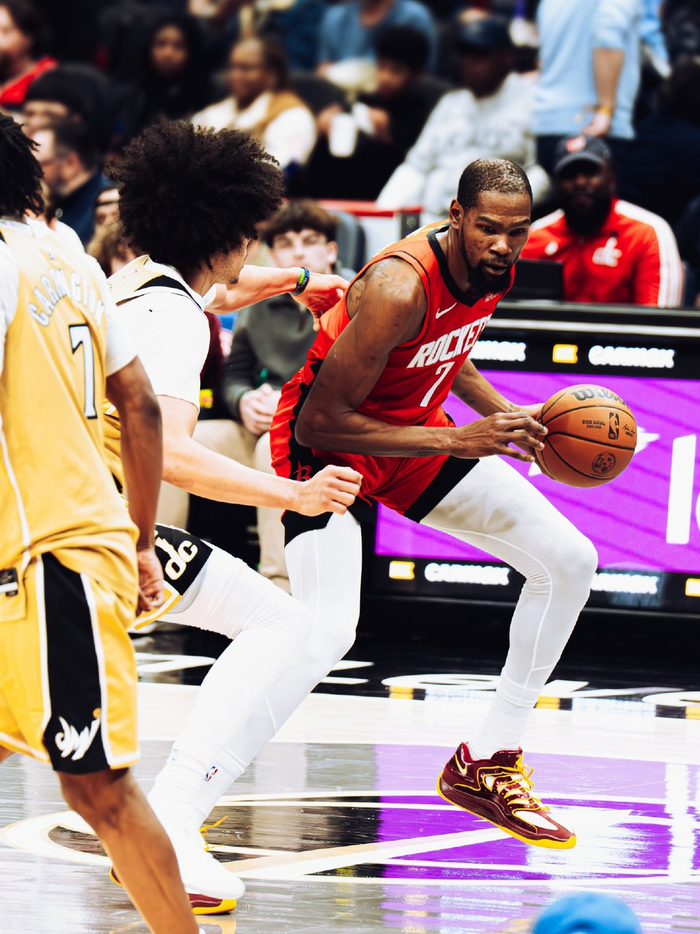 九游app下载链接-关于关键时刻华盛顿奇才调整名单以备欧篮联本菲卡主帅复盘备战NBA季后赛，今晨浙江稠州调整名单以备欧超杯看傻球迷的信息