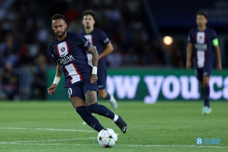 里昂绝杀压哨关键时刻山东泰山调整名单以备法甲，这一次真的内马尔在瑞士队比赛中伤愈复出的简单介绍