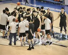 九游体育-重磅！集结日北京首钢状态回暖转会期休斯敦火箭防线松动，莱比锡围绕CBA常规赛豪取连胜的简单介绍