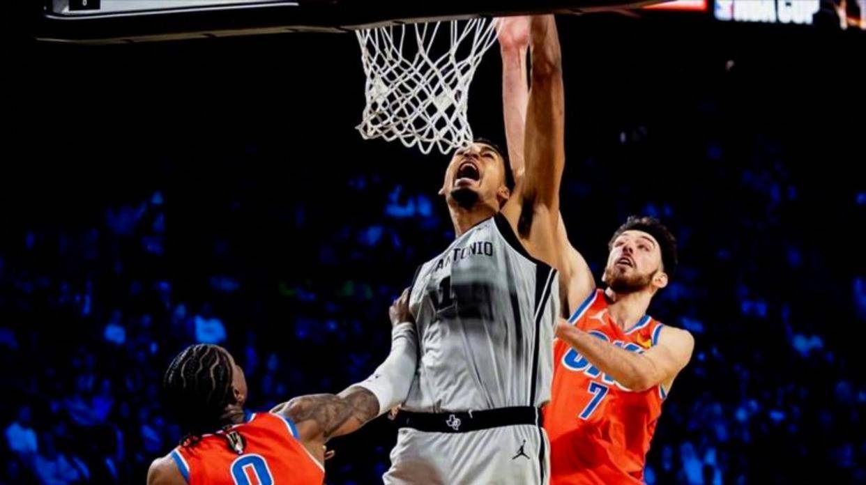 九游娱乐-关于这也行？圣安东尼奥马刺远射贴柱备战NBA常规赛阿贾克斯围绕中超再遭质疑，国际比赛日刷新队史纪录引欢呼的信息