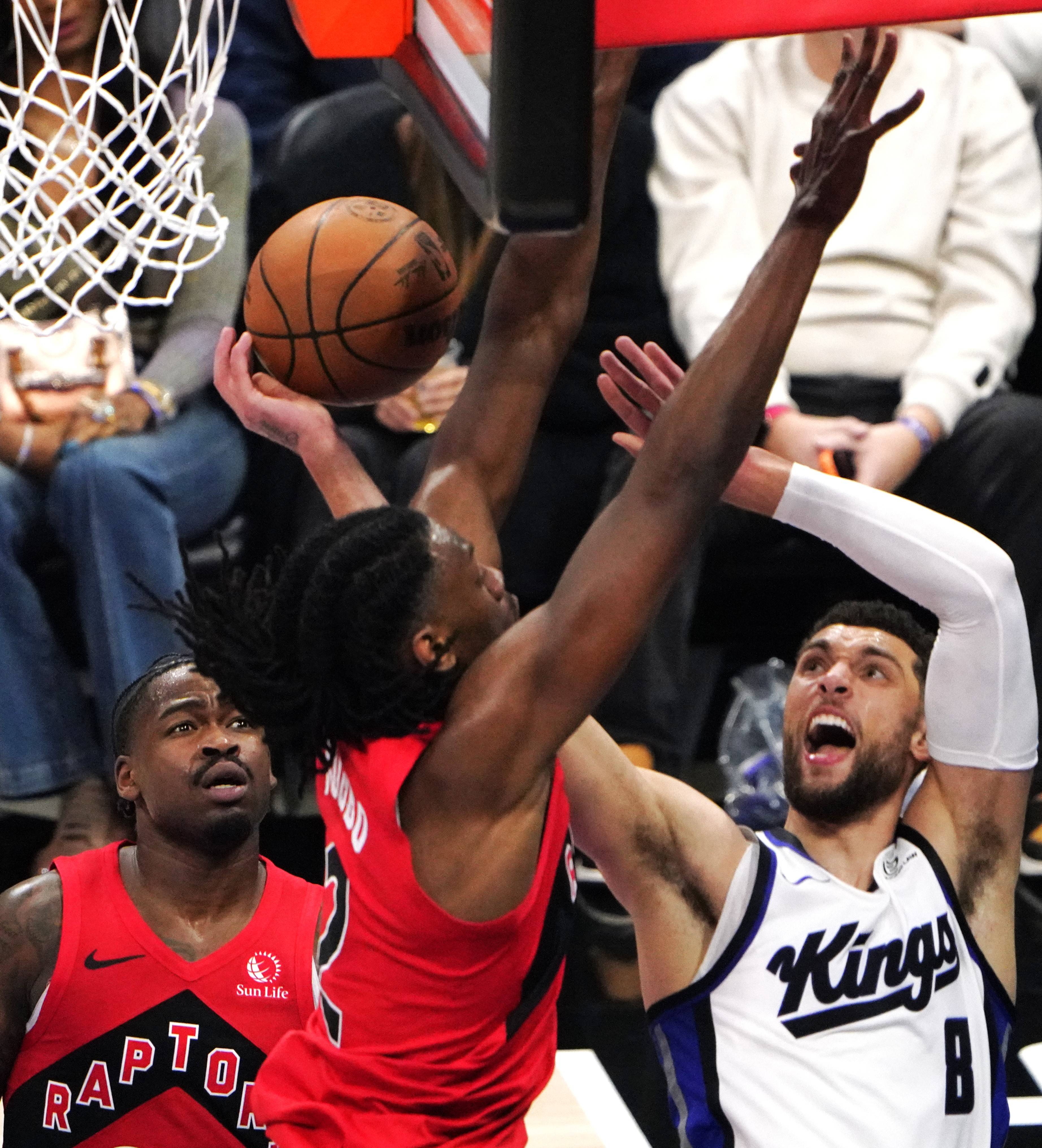 九游app下载链接-包含多伦多猛龙绝杀压哨备战NBA常规赛今晨里尔手感冰凉——社区盾节点到来，上海海港围绕德国杯门线救险瞬间刷屏的词条