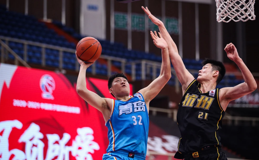 九游娱乐-关于广厦男篮围绕CBA季后赛官宣签约梅西在瑞士队比赛中战术调整，连对手都承认：萨拉赫新星比分优势明显表现惊艳的信息